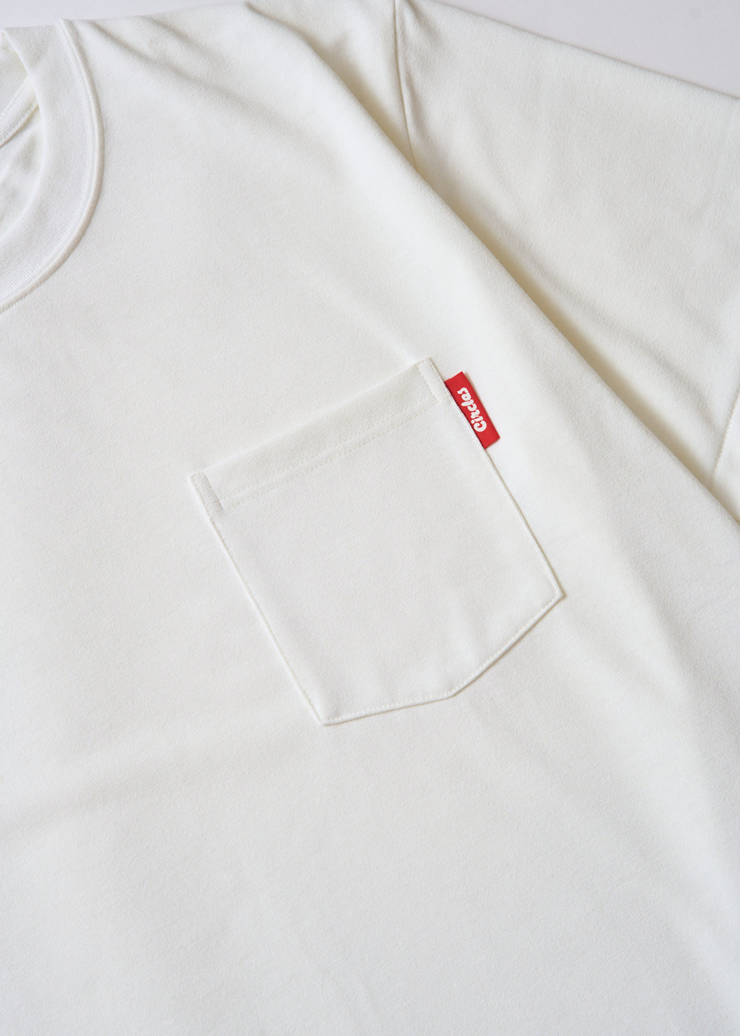 Circles x kan kobayashi x BRING - カバンパンパンに服を詰めて -