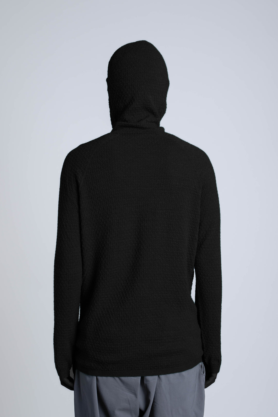 183cm Lサイズ Black着用