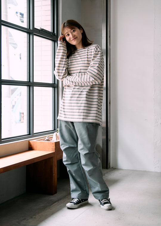 Ecru×Light Gray(過去カラー) / model:160cm 着用サイズ:M-L