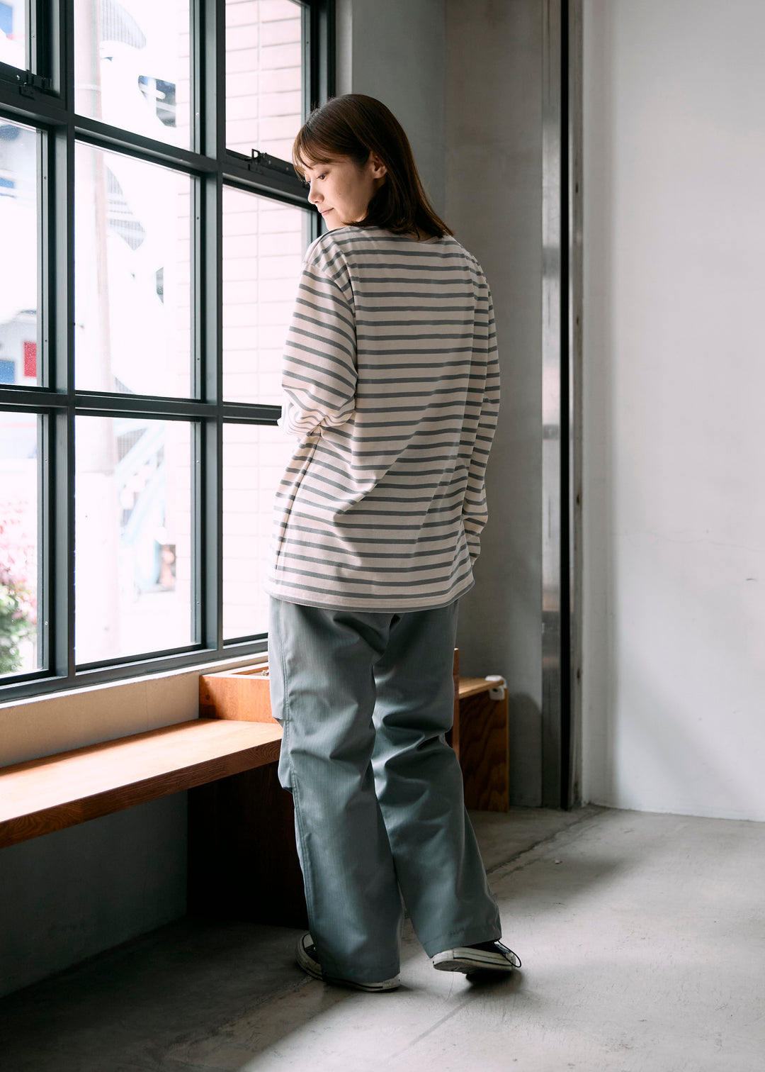 Ecru×Light Gray(過去カラー) / model:160cm 着用サイズ:M-L