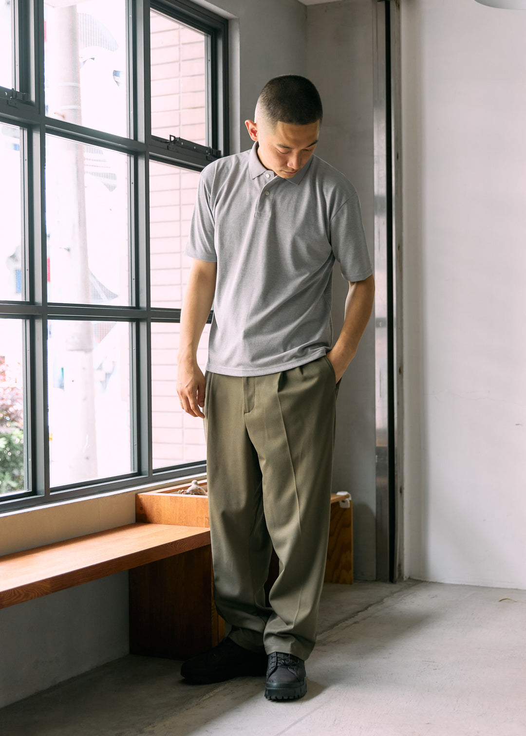 カーキ / モデル:173cm 着用サイズ:M