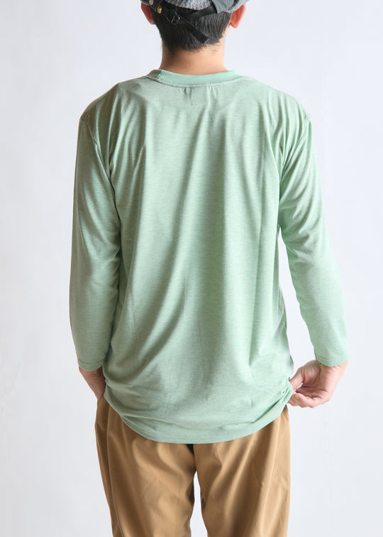 model:173cm 着用サイズ:L