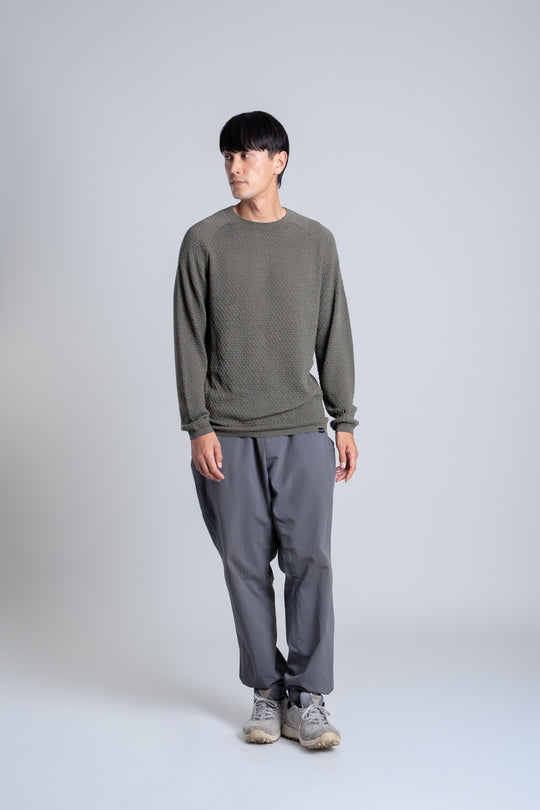 183cm Lサイズ Khaki着用