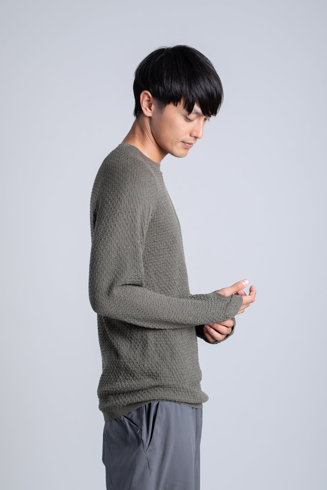 183cm Lサイズ Khaki着用