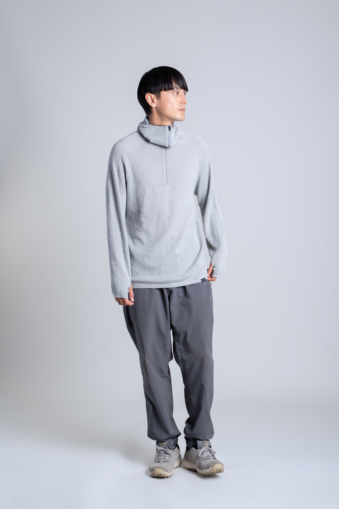183cm Lサイズ Lt. Gray着用