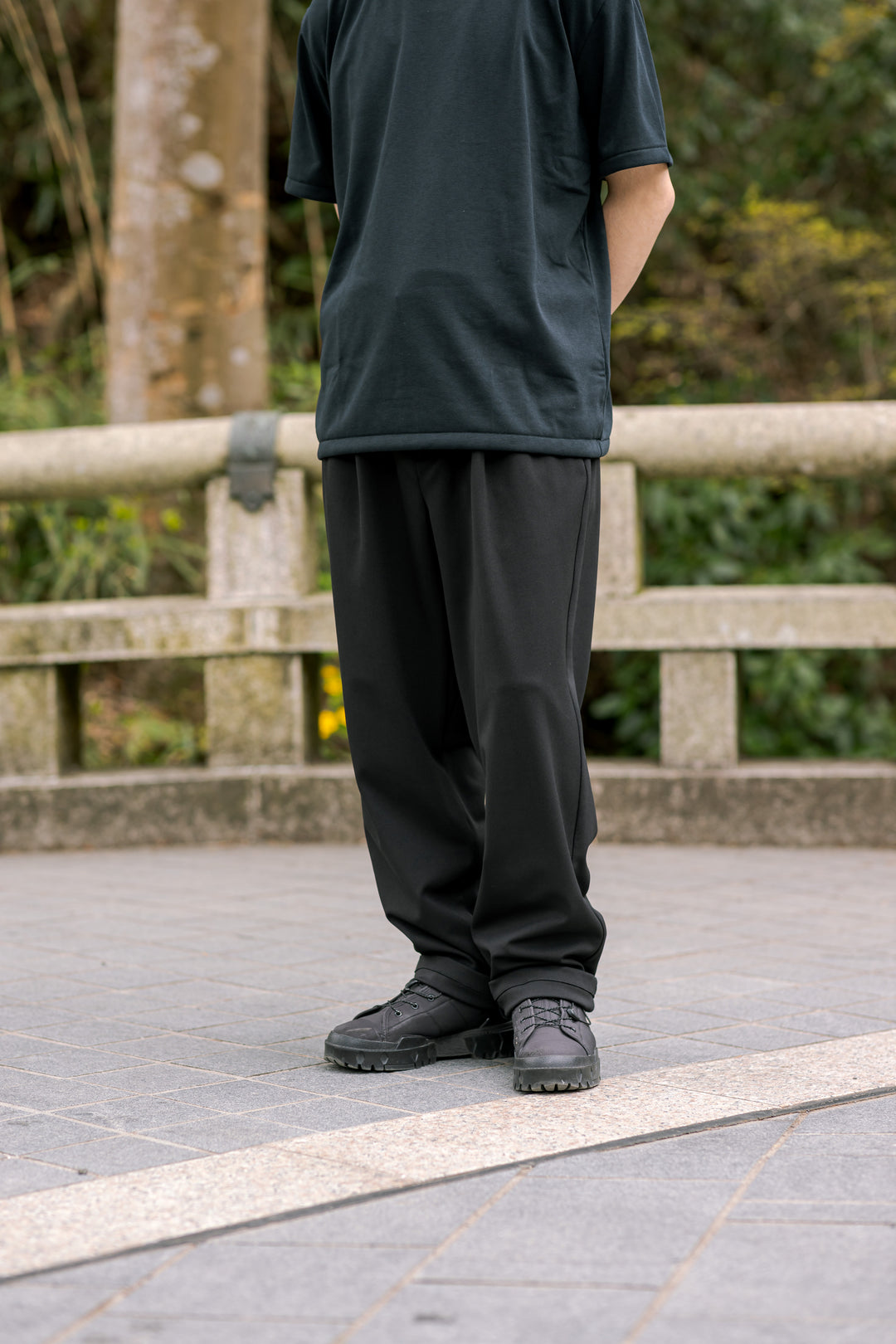 ブラック / モデル:173cm 着用サイズ:L