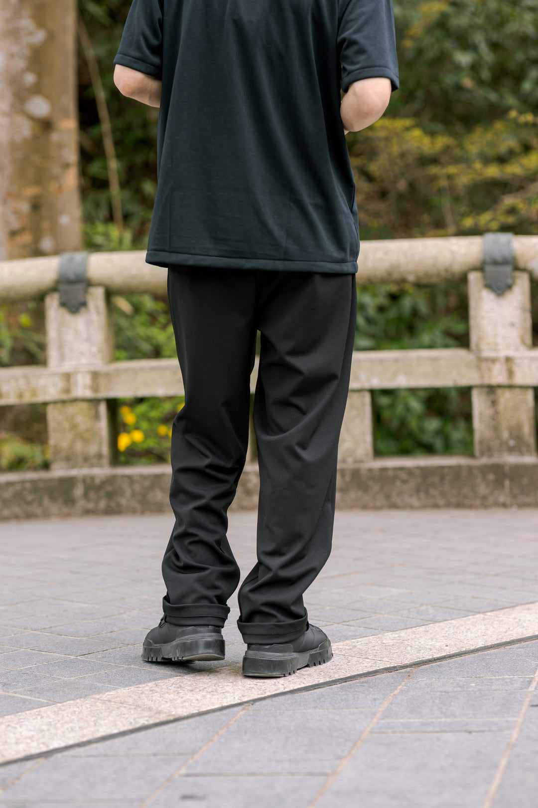 ブラック / モデル:173cm 着用サイズ:L