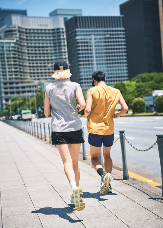 Heather Gray / ｍodel:173cm 着用サイズ:S Coyote Yellow / ｍodel:181cm 着用サイズ:L